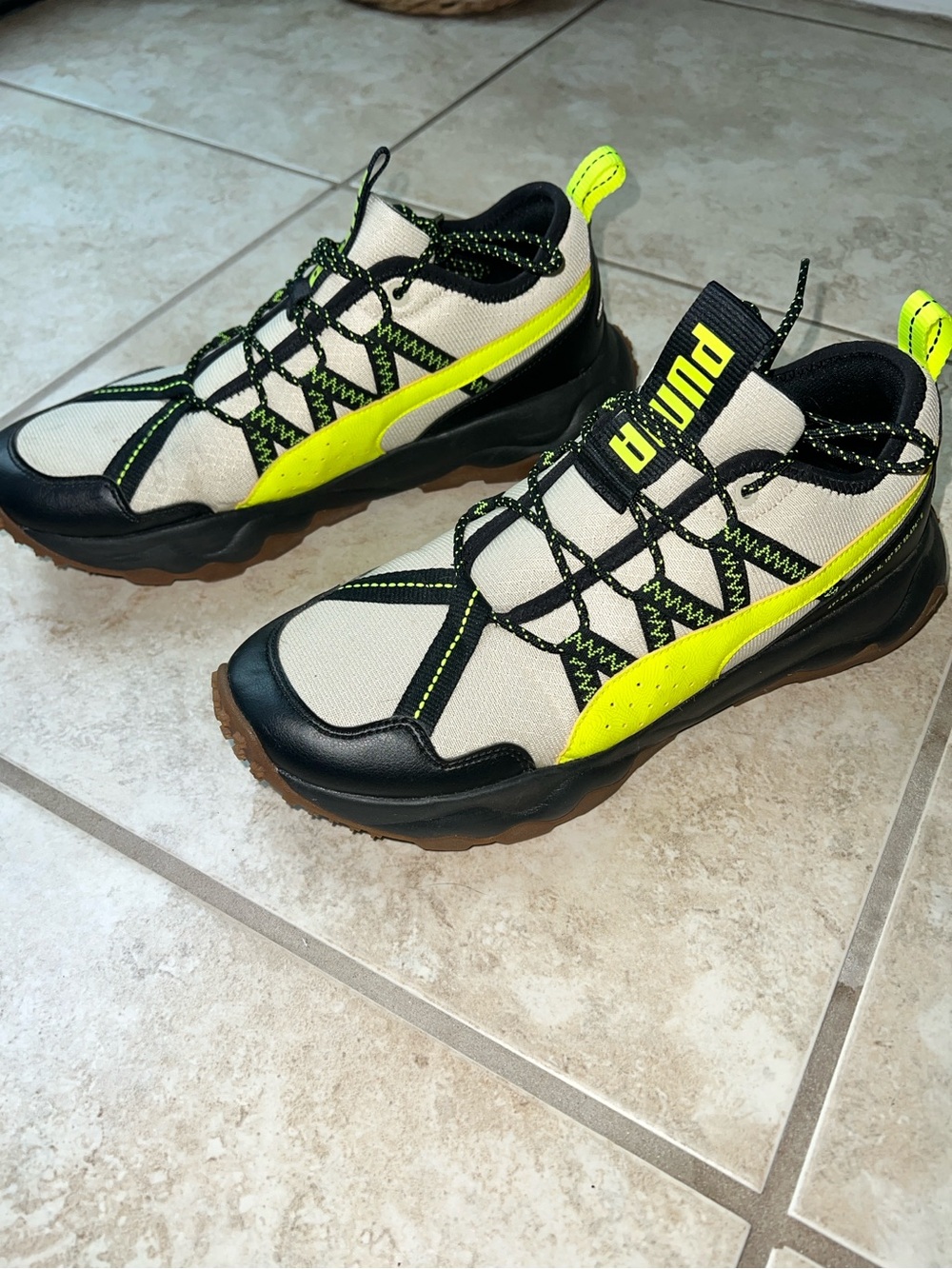 New Puma Ember Trail Shoes Black Tan Yellow Mens Us 9.5 Hiking Running 193130-01 View 2